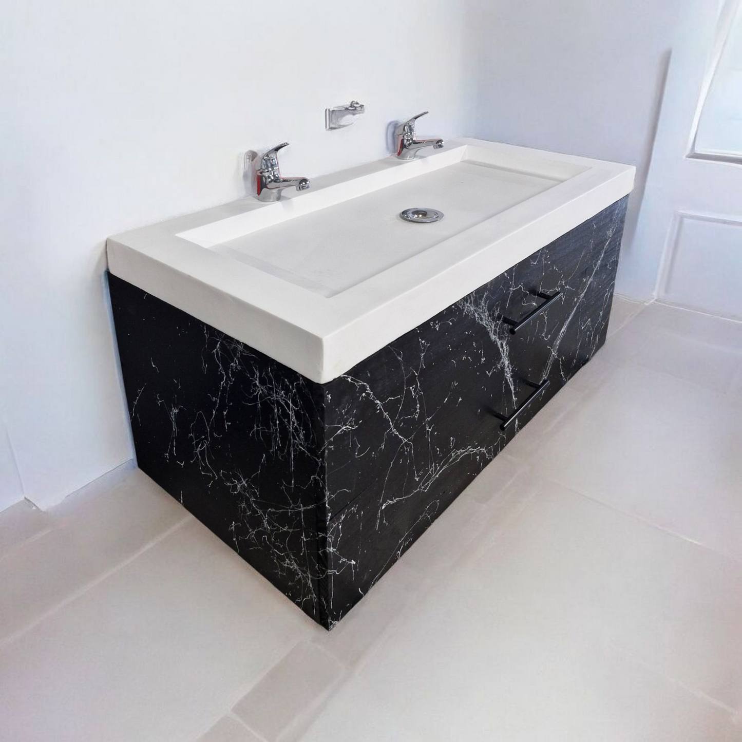 Meuble sous vasque doubles tiroirs noir effet marbre en bois massif ,fait artisanalement en France par Gakeal