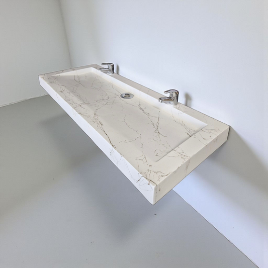 Plan double vasque Blanc effet marbre doré édition céleste en béton fibré cimenté , fabriqué artisanalement en France par Gakeal