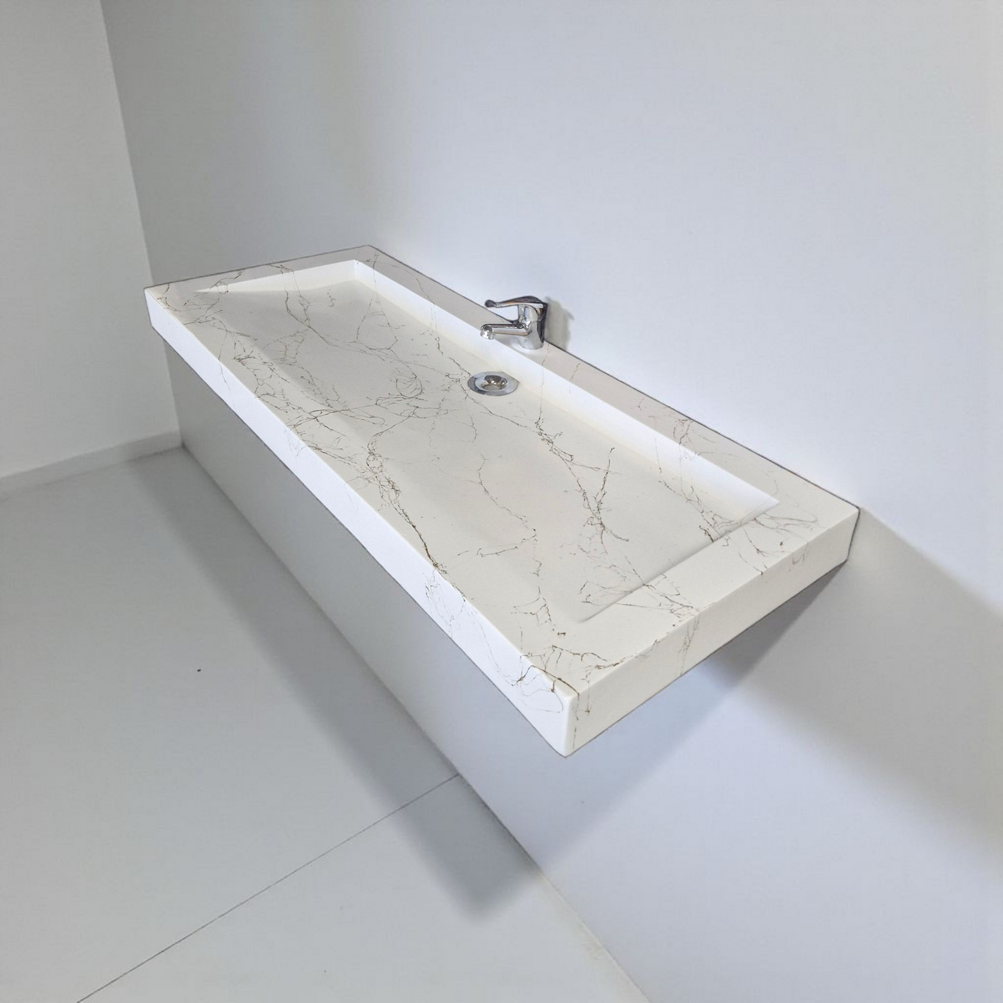 Plan double vasque Blanc effet marbre doré édition céleste en béton fibré cimenté , fabriqué artisanalement en France par Gakeal
