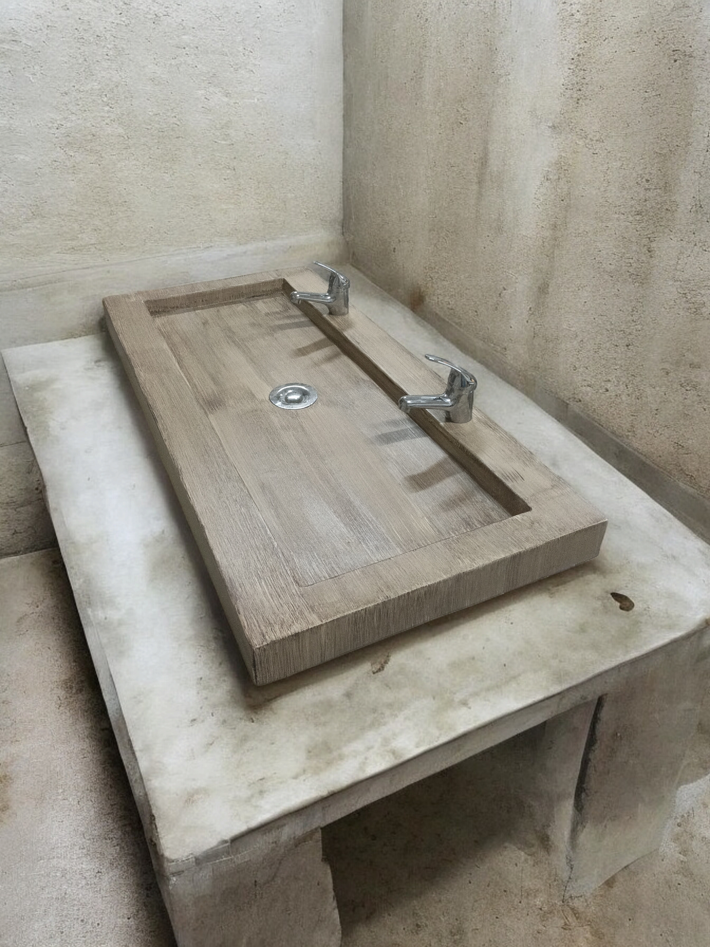 Plan double vasque en béton fibré cimenté effet bois chêne   , fabriqué artisanalement en France par Gakeal